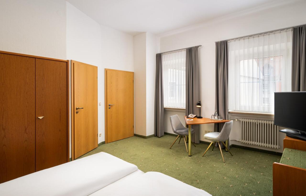 Arthotel Ana Goggl Landsberg am Lech Bagian luar foto